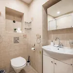 Heritage One Bedr By The Gates Of Dawn By Reside Baltic * Vilnius