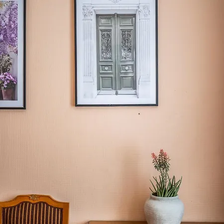 Heritage One Bedr By The Gates Of Dawn By Reside Baltic