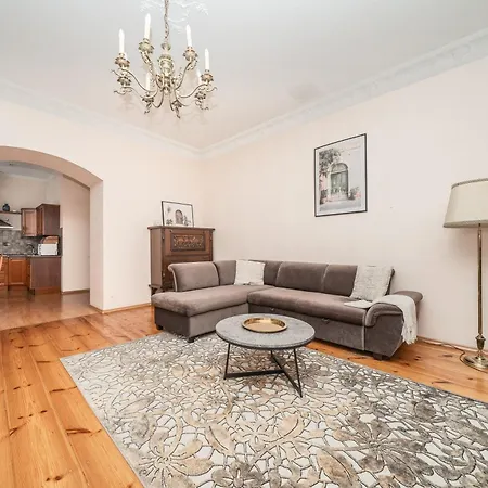 Heritage One Bedr By The Gates Of Dawn By Reside Baltic Апартаменты Вильнюс