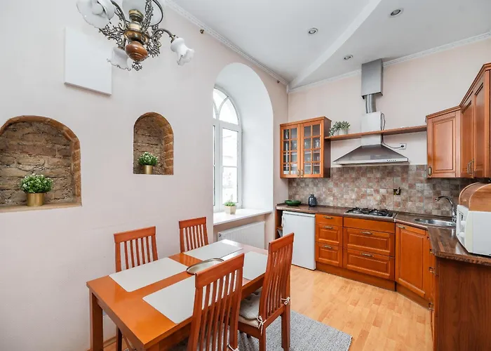 Heritage One Bedr By The Gates Of Dawn By Reside Baltic *